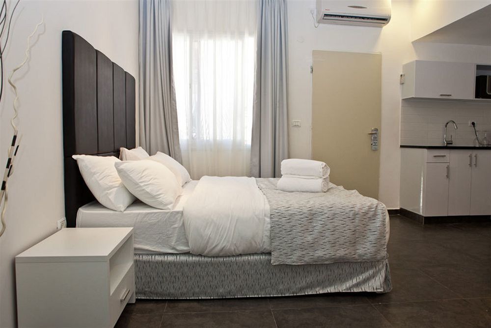 Geula By Raphael Aparthotel 2*
